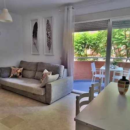 Cosy Apartment In Playa De Los Boliches I Alq 184 Appartement